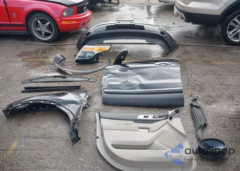 2013 Ford Explorer Limited z USA, uszkodzony, nr VIN 1FM5K8F84DGA59783